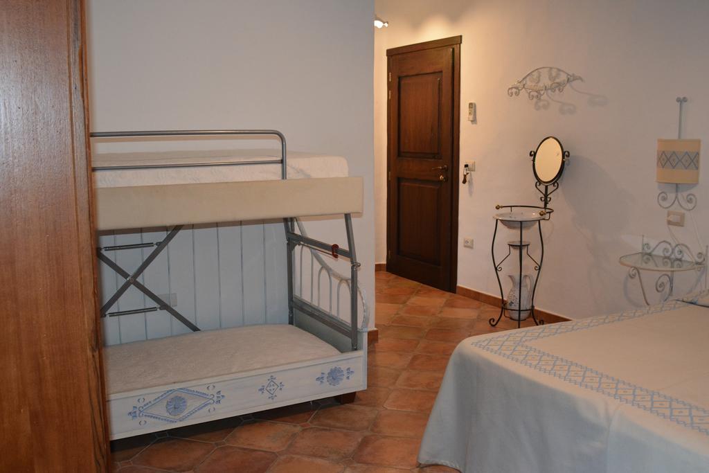 Turismo Rurale Belvedere Pradonos ドルガーリ エクステリア 写真
